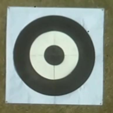 Gambar 9: Plywood Landing Pad